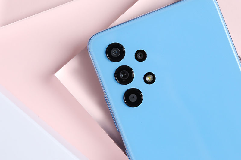 Bốn camera sau Bốn camera sau